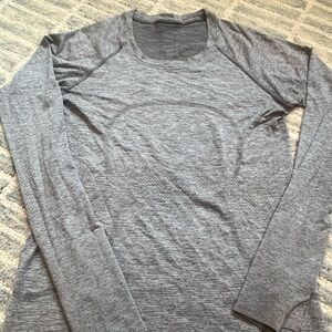 Long sleeve swiftly tech